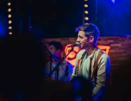 Kian YENNY - Kian Yenny